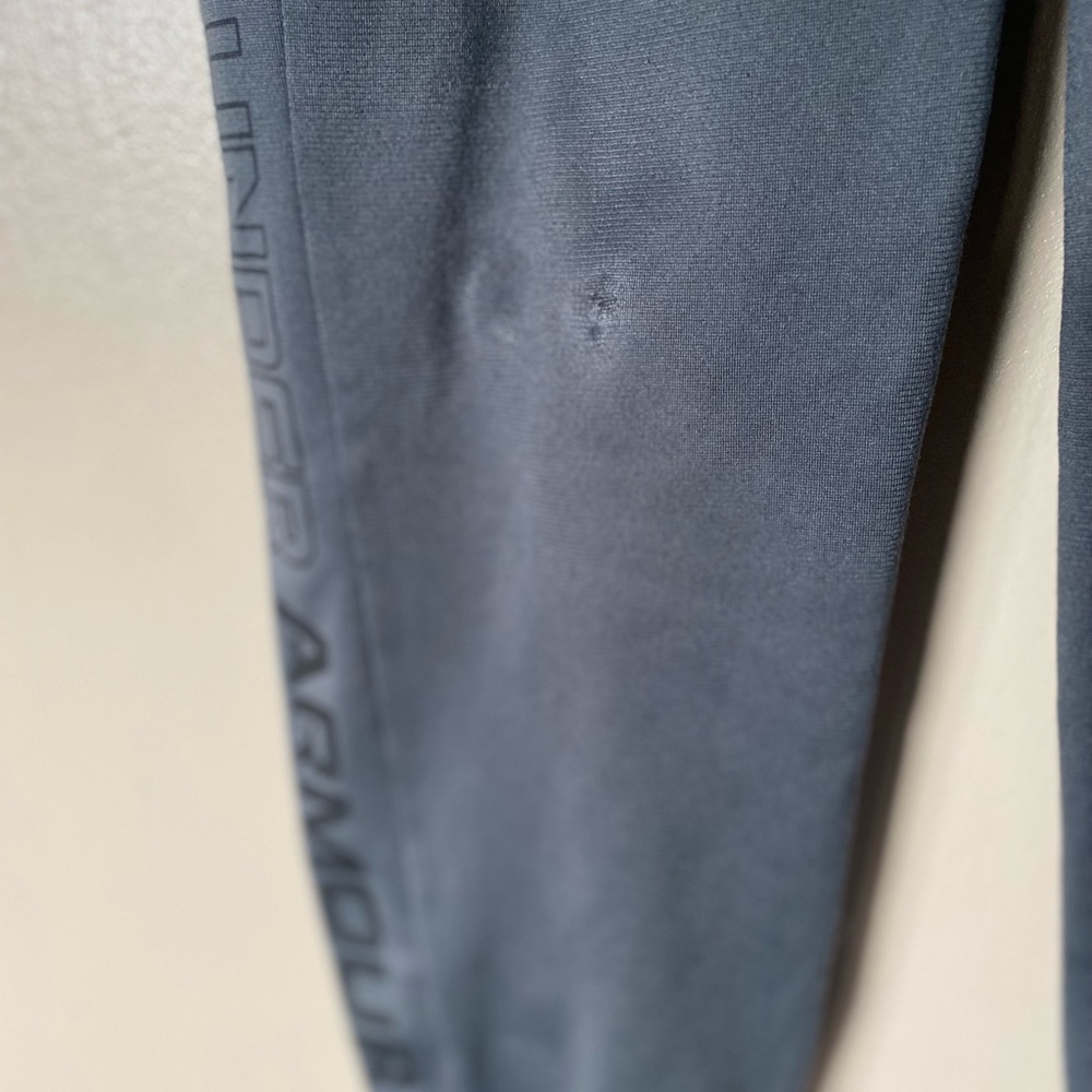 Youth Medium Under Armour joggers